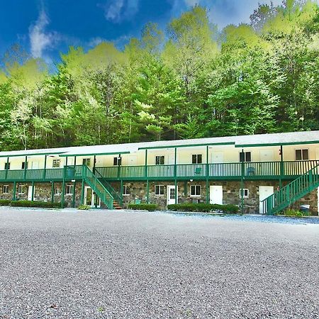 Westbrook Inn Lac George Extérieur photo