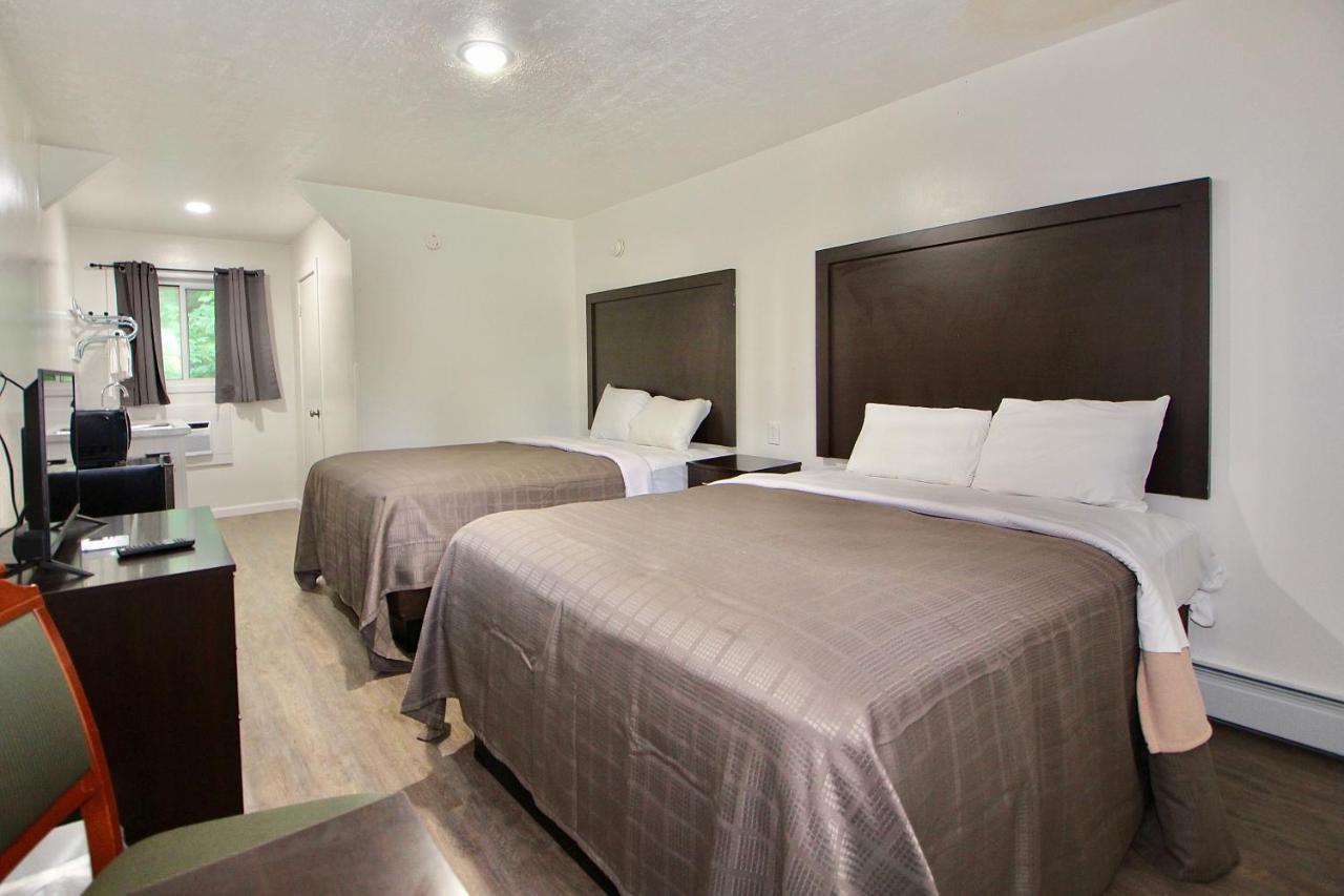 Westbrook Inn Lac George Extérieur photo