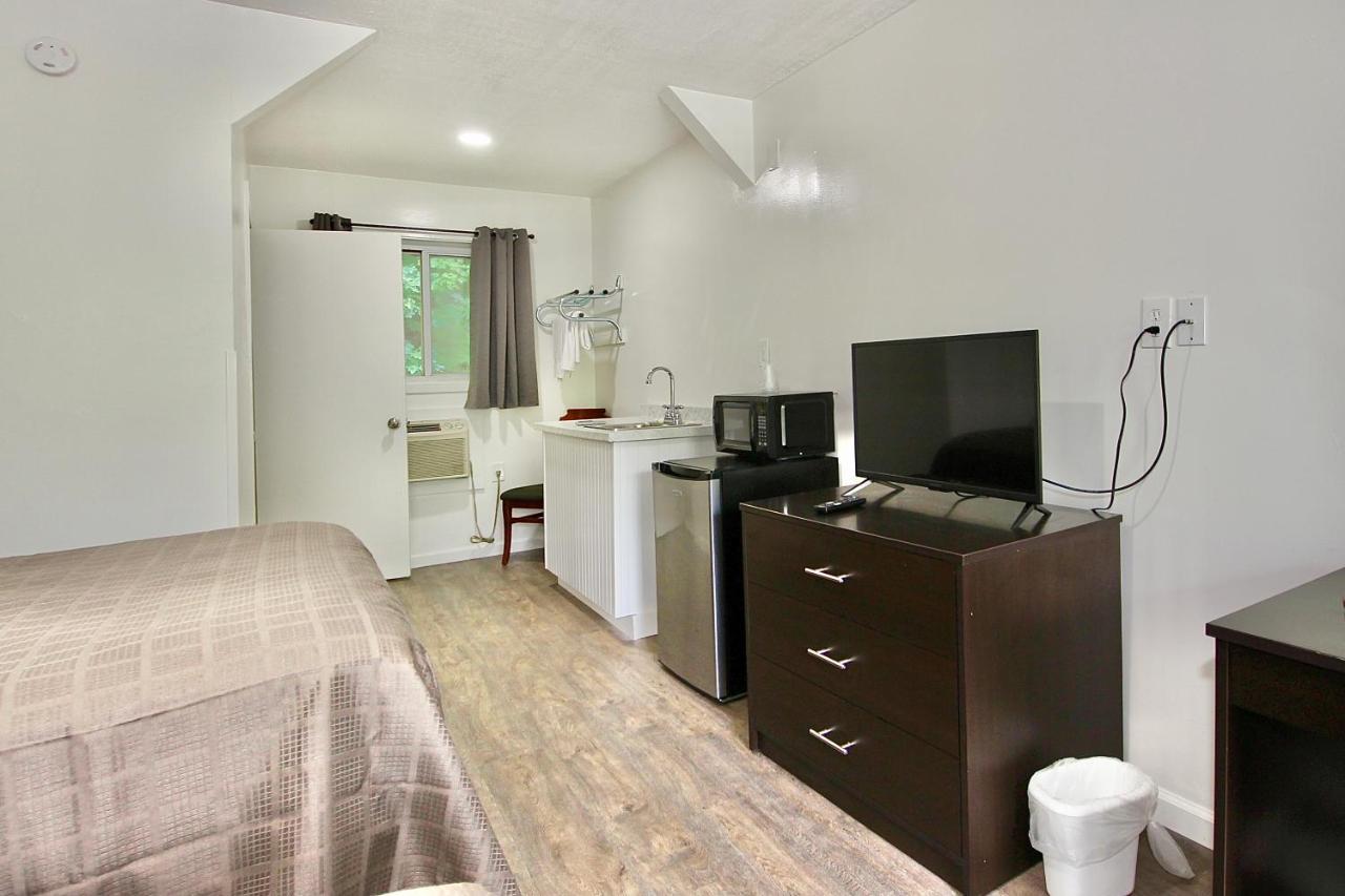 Westbrook Inn Lac George Extérieur photo