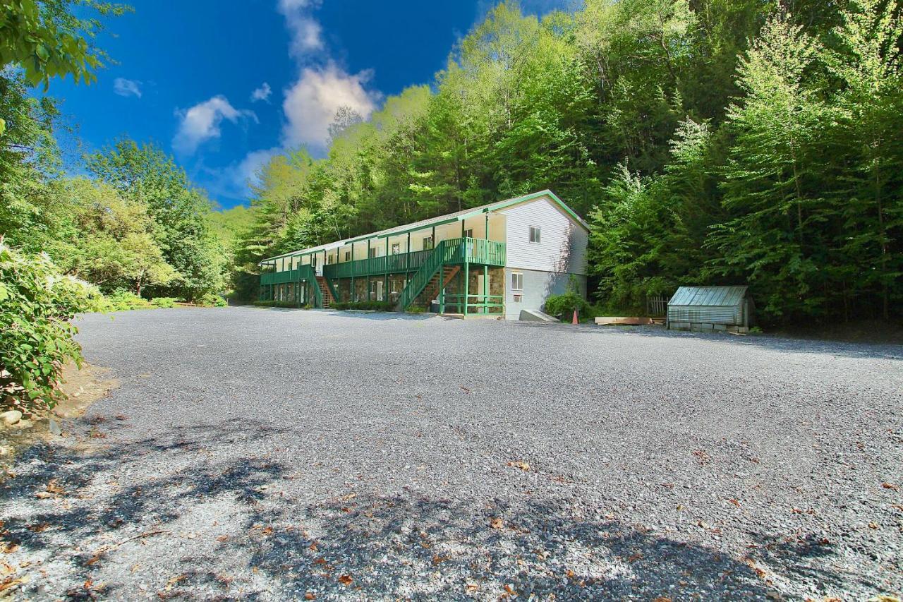 Westbrook Inn Lac George Extérieur photo